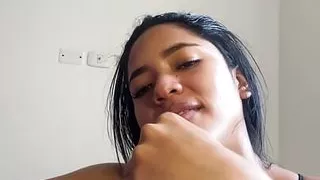 blowjob in selfie to send to my boyfriend -amateur couple- nysdel