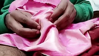 Satin silk handjob porn - Cock head rub of bhabhi salwar (110)