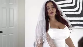 Nf Busty Model Of The Year 2023 - S17:E11