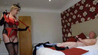 Dimonty Helps Alex Celebrate Pt2