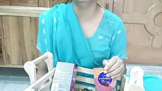 Xxx Indian desi Village kaamwali ko jhooth bol ke uski mazee se gaand Mari lund ko uske muh main pel dala roleplay gaand mari