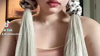 Blonde Sexy Tiktok Egirl Vanilla Faith Ardalan