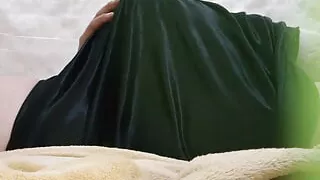 Onani do over the red bra