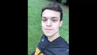 Exposed Bisexual Man Sucking Big Dick