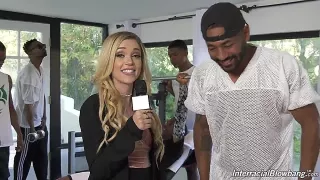 Blowjob-Gangbang des blonden Luders mit BBCs