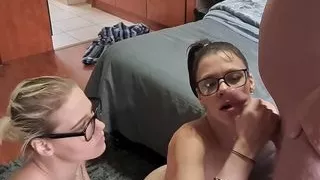 Threesome blowjob cum on glasses for two nerdy girls