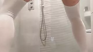 Jerking in white cotton socks