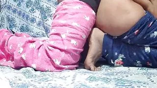 Big boobs dasi bahabi and Dewar sex in the room