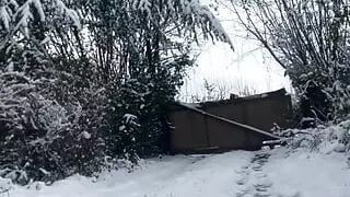 In boniche outfit with a yellow dress