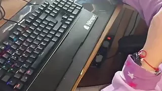 Busty Gamer Girl Sucks It Like a Fucking Playing Fortnite