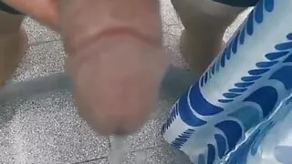 Pee and control my cum