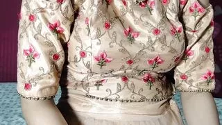 Shadi Se Pehle Hi Razi Hogye Apni Choot Chudwane Ko