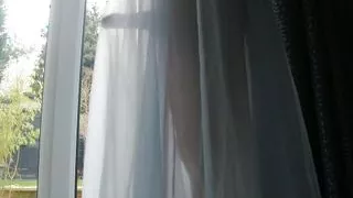 I just love the feel of nylon round my cock in the morning. I would love someone to suck it.