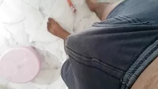 Masterbat in bathroom