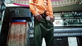 Swiggy Delivery Boy Mustravetion India