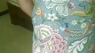 Hot Srilanka bank girl serve to the customer