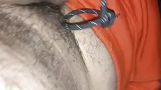 Wife ki yaad me muth maari aur Sara maal nikal diya.