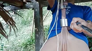 Suspension m'y ballstrecher in the country side