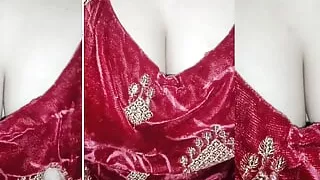 Pakistani big boobs aunty with her boyfriend full sex live latest video