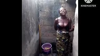 Homemade Video of Fucking Mature Ebony Woman