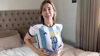 Argentina Vero Buffone comes while her stepbrother sucks her pussy
