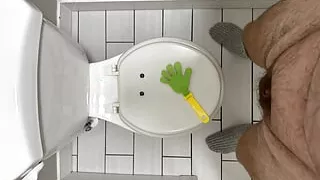 I Cum On Her Hand And Give Her A High Five - I Get Sticky Jizz Fingers From My Tiny Cock