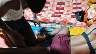 Mere pati mujhe chode aaj meri gand mari our ham bahut mje kiye.