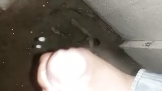 Indian boy masterbation in outdoors,Desi boy masterbet in outdoor