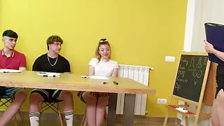 Cougar, Alt, Sexorgie, Schule, Uniformsex, Jung