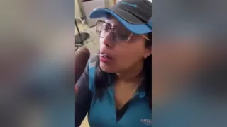 Boquete Da Funcionaria Da Amazon