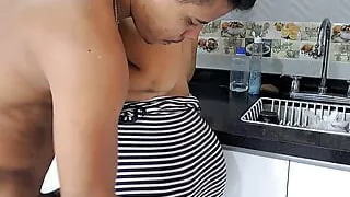 Seducing My Stepmother to Fuck in the Kitchen