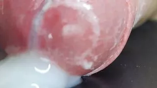 Extreme close up cumming