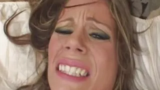 Bus, Vollbusige Frauen, Sperma im Mund, Unterwäsche, Muschi, Reiten