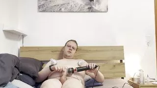 Hendrik Gransow cums two times in a row