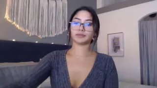 Yourgoddesslu January 03 2024 Webcam 2