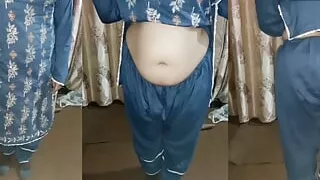 Indian college girl with her boyfriend full sexy Hindi talking 18+