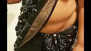 Low Hip and  Navel Fantasy Role Play