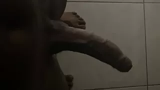 young man masturbating jovem gozando com vontade, sozinho em casa