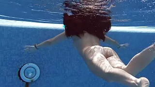 Perfect tight pornstar Diana Rius getting naked