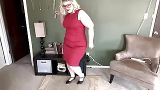 Valentines Striptease Dirty BBW Sings and Dances Till She Is Naked, Begging You to Stroke Your Cock for Her