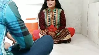 Faqeerni andy beachny k bahany ghar ma ghus ai aur chodwany lagi