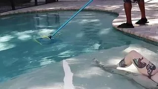 Pool Blowjob with Pedsrmeds