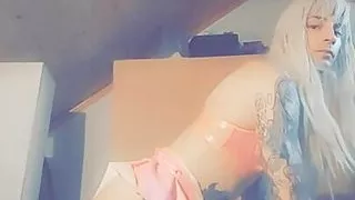 Short video of me enjoyin bbc toy
