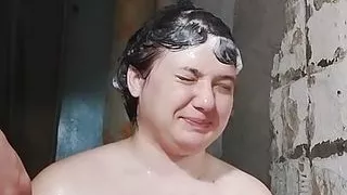 Pissed and Mouthed in the Bath