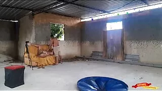 She gives her ass to her neighbor