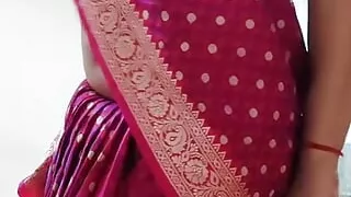 Wear red saree