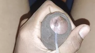 Aunty ke bareme sock ke hi laya