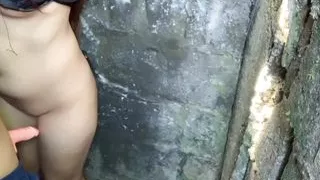 I fucked a stranger girl outside the videoke bar