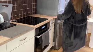 Penalties for mother-in-law for open refrigerator