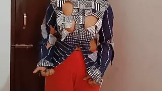 Pagal Bhikhari girl first time sex with desi indian local boy hard fucked pussy and anal sex